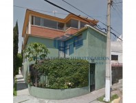 Oportunidad  Casa en la colonia Jacarandas en Tlalnepantla de Baz, México