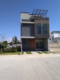 Casa en la Rua San Agustín en Tlajomulco de Zúñiga, Jalisco