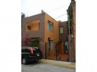 Remate Casa en Valle Dorado en Tlalnepantla de Baz, México