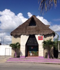 VENDO  RESTAURANT-BAR CON PATENTE en Othon P. Blanco, Quintana Roo