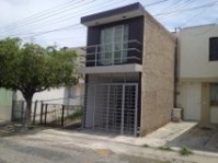 Casa a 3 cuadras de Av Patria en Col Camichines en Tonalá, Jalisco