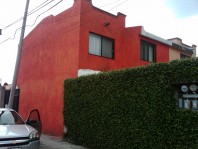 Hermosa casa Colonia Pedregal de las Fuentes en Jiutepec, Morelos
