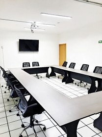 Salas de junta de renta en diferentes domicilios en Zapopan, Jalisco