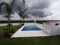 CASA NUEVA ESTILO CONTEMPORÁNEO, LOMAS DE COCOYOC. en YAUTEPEC, Morelos