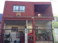 Casa cercana a Calzada y Periférico/Lomas del Para en Guadalajara, Jalisco
