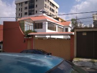 Bonita Casa de tres niveles en renta en los Olivos en Cuajimalpa de Morelos, Distrito Federal