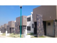 El Lago Residencial 3 recámaras 2 baños y medio en Villa Nicolás Romero, México