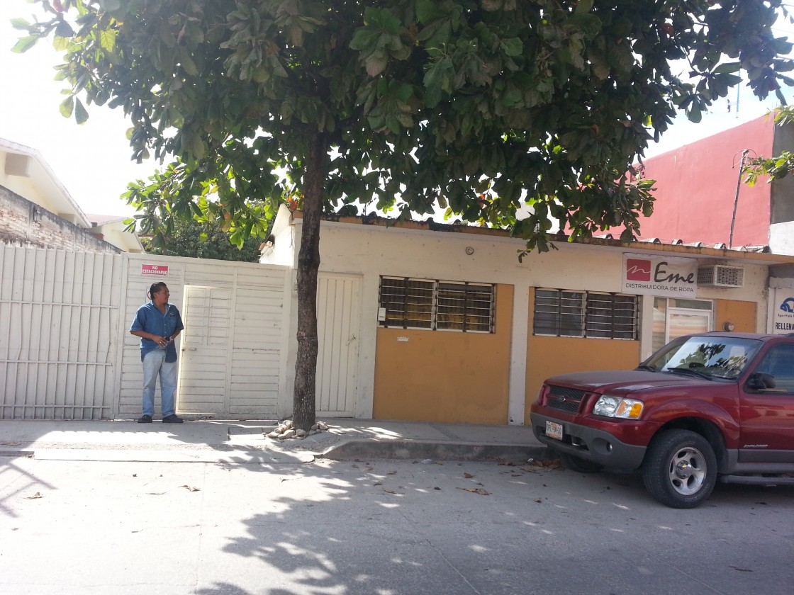 RENTO OFICINAS CON BODEGA TUXTLA GUTIERREZ, CHIS en Tuxtla Gutiérrez, Chiapas 