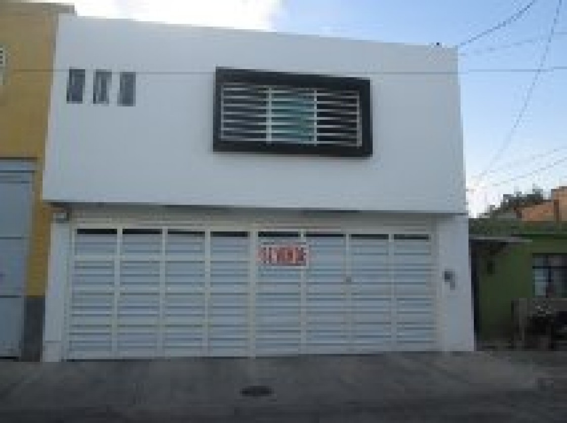 Casa en venta en Lomas Del Paradero, Guadalajara 17425 | Habítala