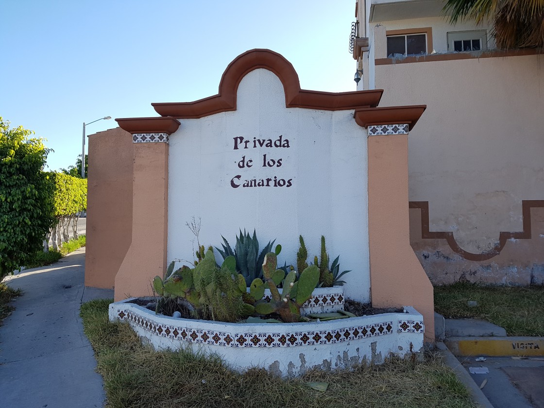 Casa en venta en Jardines de Agua Caliente, Tijuana 31226 | Habítala