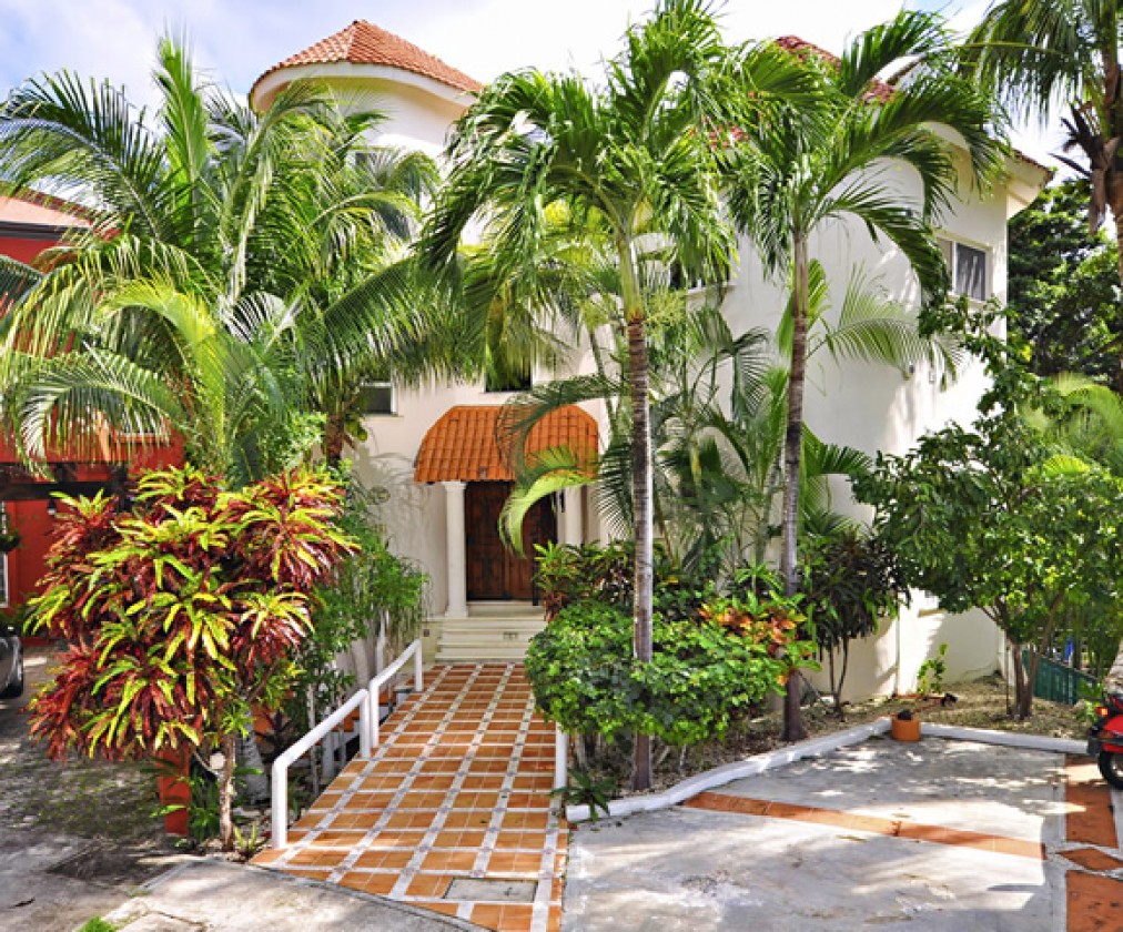 Elegante Villa en Venta en la zona de Playacar Fase II en Playa del Carmen, Quintana Roo 
