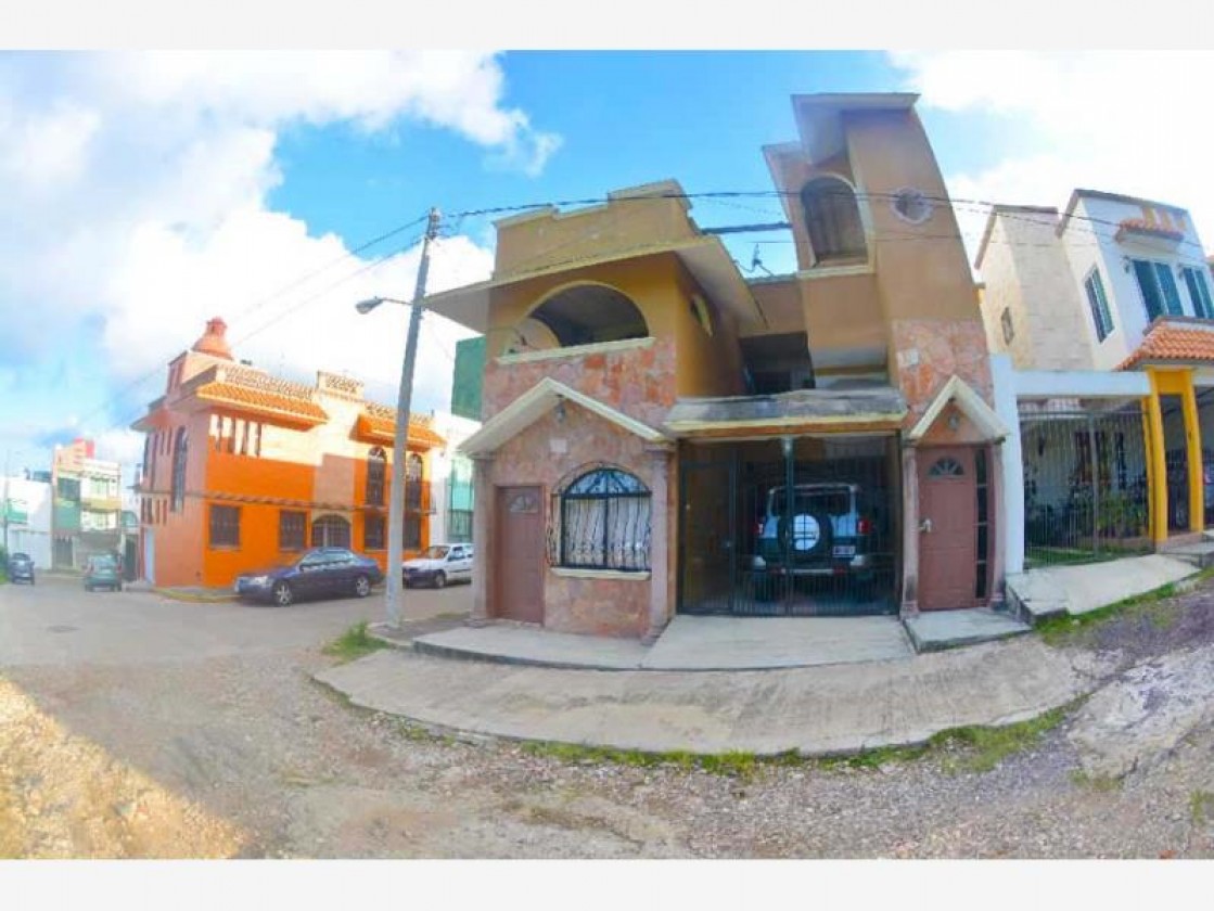 Casa en venta en esquina, en Acueducto Ánimas   en Xalapa-Enríquez, Veracruz de Ignacio de la Llave 