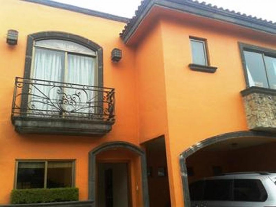 Casa en venta en La Virgen, Metepec 29119 | Habítala