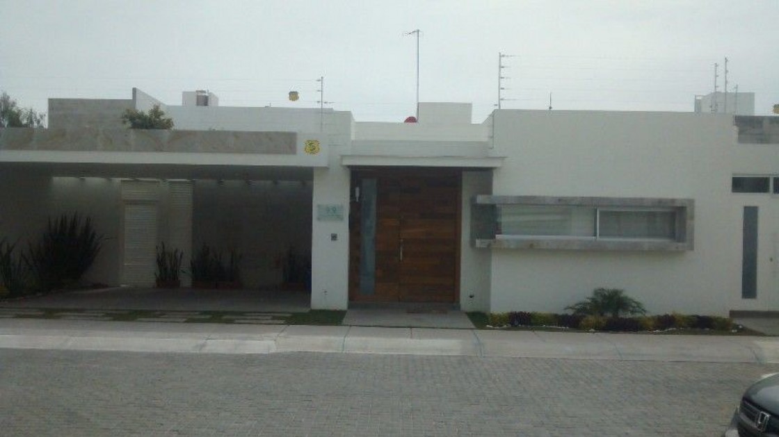 Casa en venta en Cerrada El Molino, Aguascalientes 28757 | Habítala