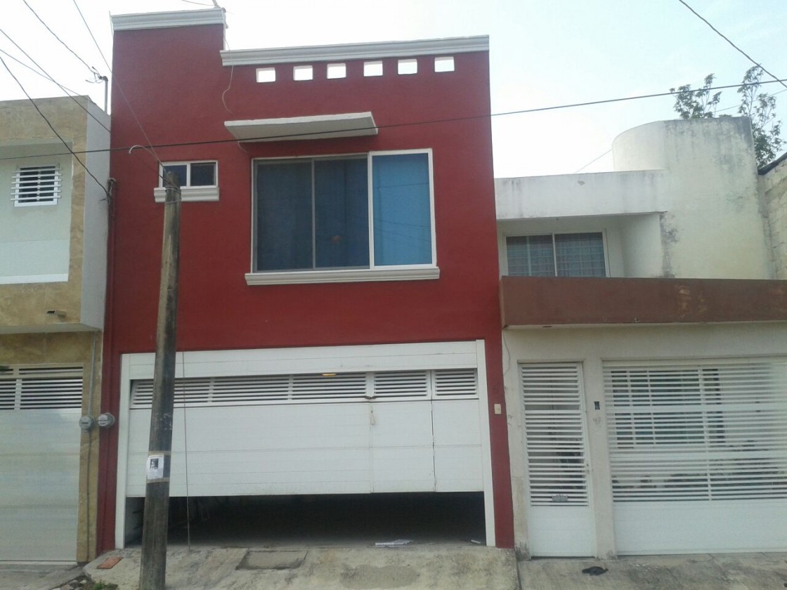 Bonita casa col. Fdo Gutierrez Barrios 3 recamaras en Boca del RÍo, Veracruz de Ignacio de la Llave 