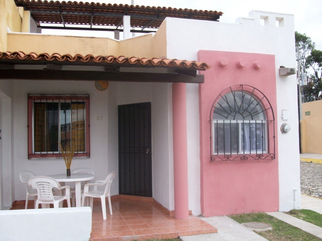 Casa en venta en San Antonio Tlayacapan, Ajijic 12359 | Habítala