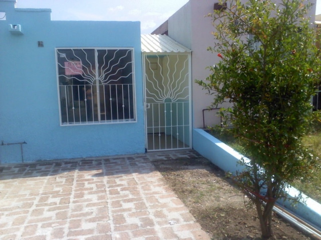 Casa en renta en LOMAS DEL SALTO, DEL SALTO 1911 | Habítala