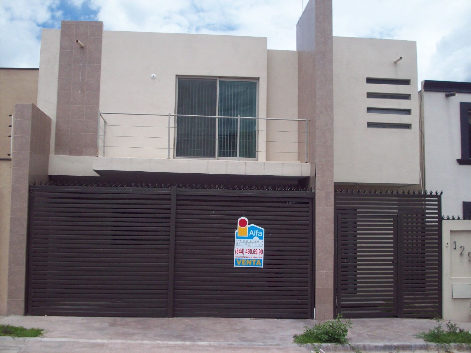 Casa en venta en Rincón de Sayavedra, Saltillo 24054 | Habítala